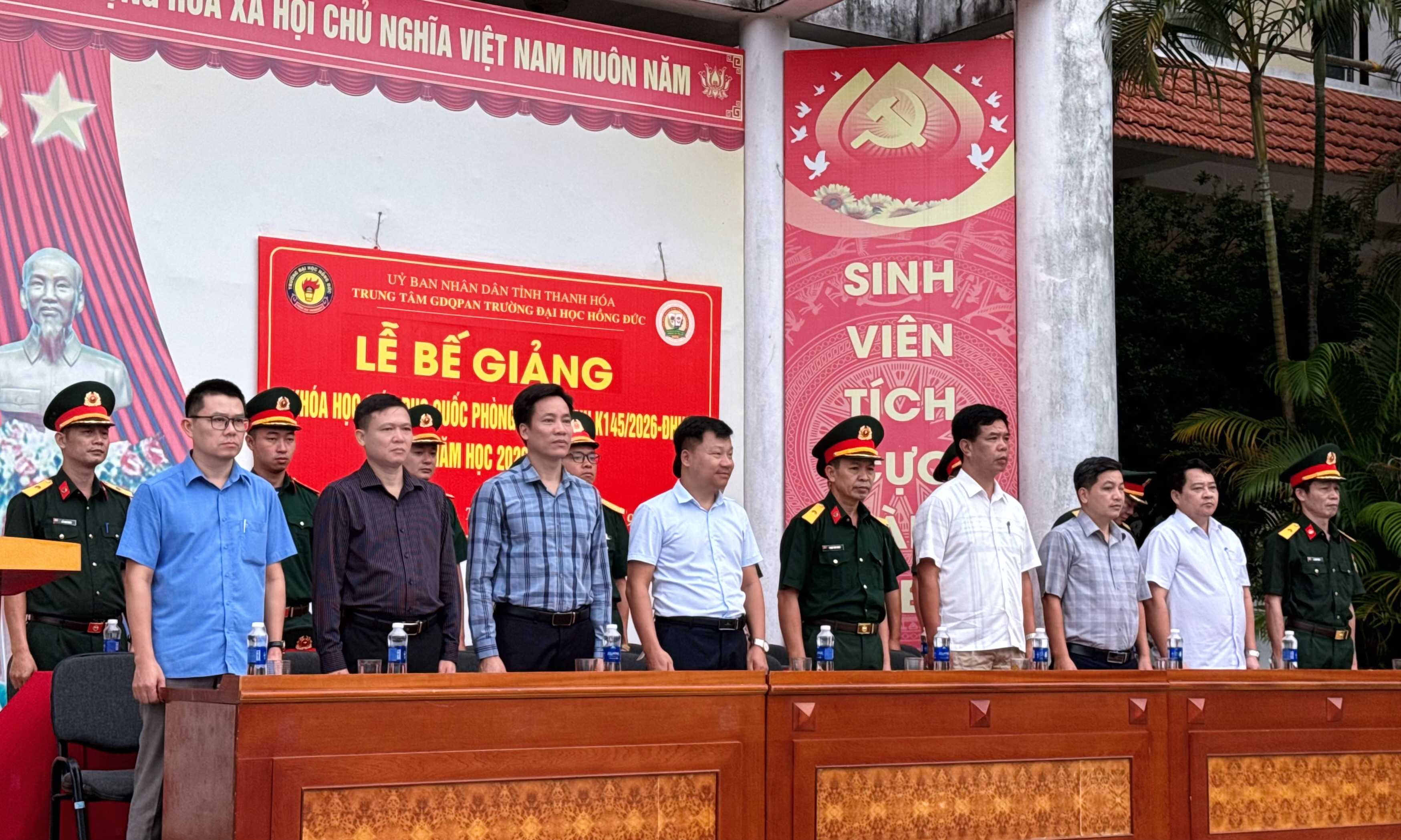 Bế giảng khóa học Giáo dục quốc phòng và an ninh K145/2025